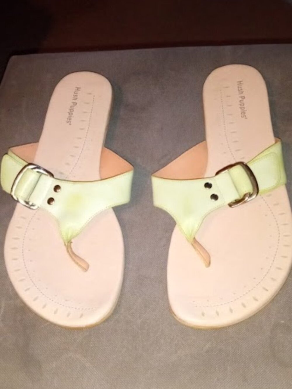 NEW Hush Puppies syrena Toepost green  Leather Slides Size 8 M